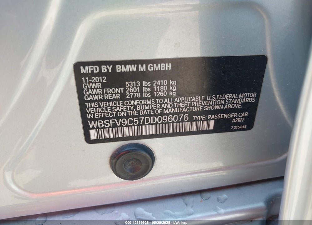 2013 BMW M5 VIN: WBSFV9C57DD096076