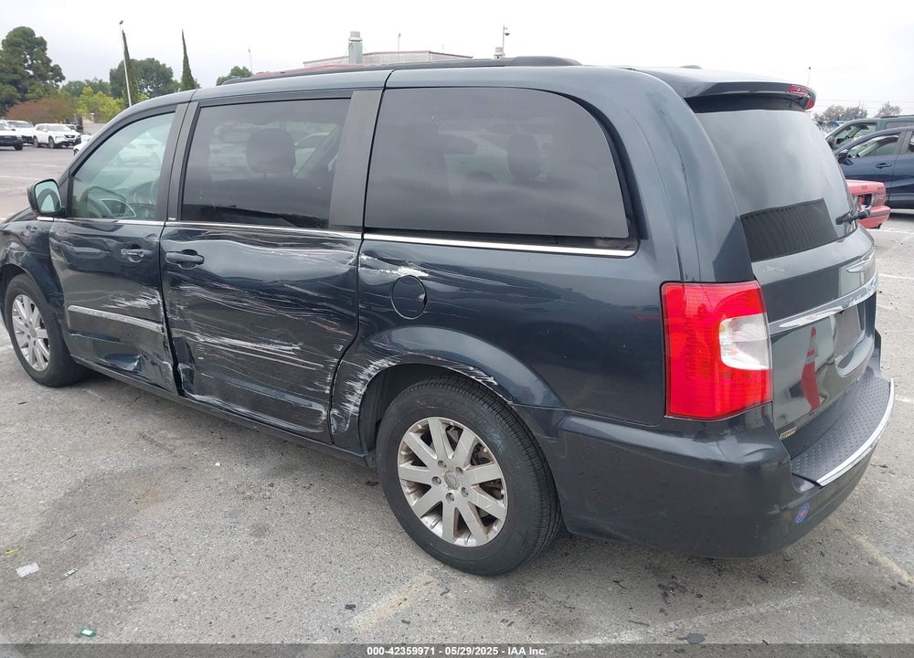 2014 CHRYSLER TOWN & COUNTRY VIN: 2C4RC1BG0ER215440