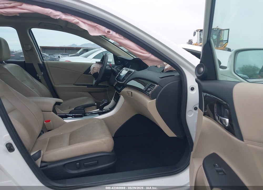 2016 HONDA ACCORD EX-L VIN: 1HGCR2F91GA072352
