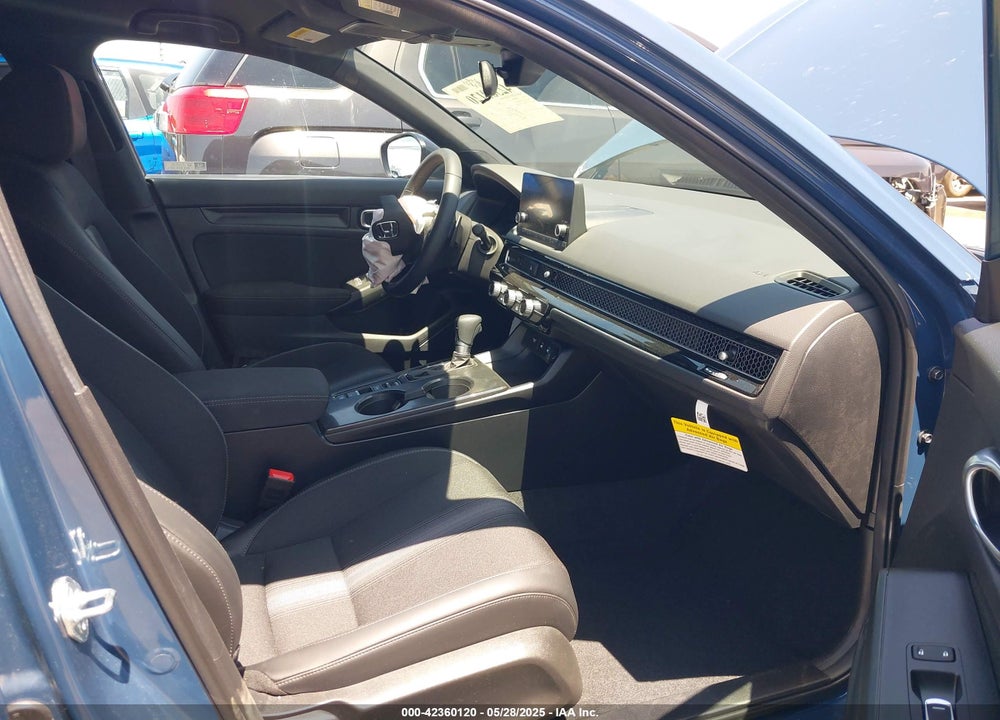 2025 HONDA CIVIC VIN: 2HGFE2F58SH582780
