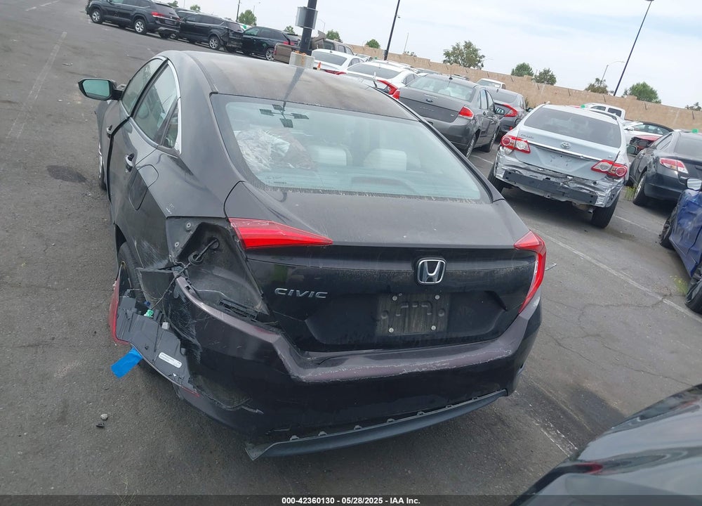 2018 HONDA CIVIC VIN: 2HGFC2F5XJH578766