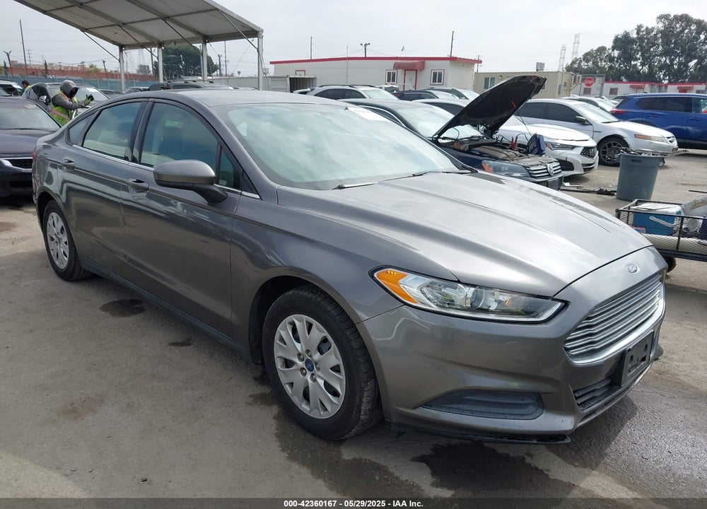 2013 FORD FUSION S VIN: 3FA6P0G7XDR273712