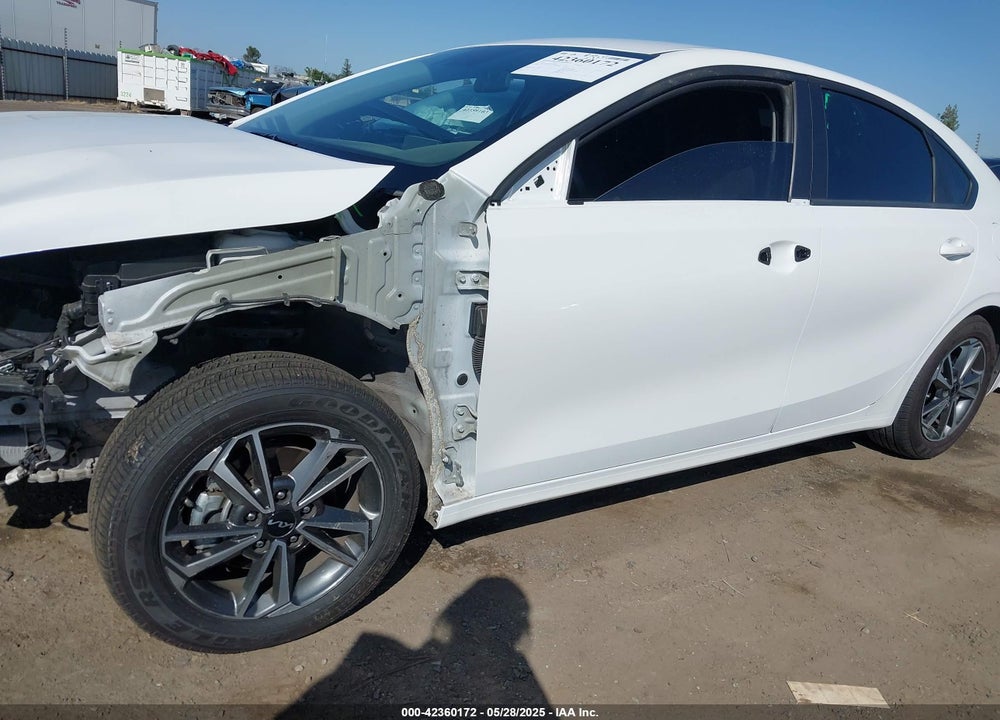 2024 KIA FORTE VIN: 3KPF24AD1RE763811