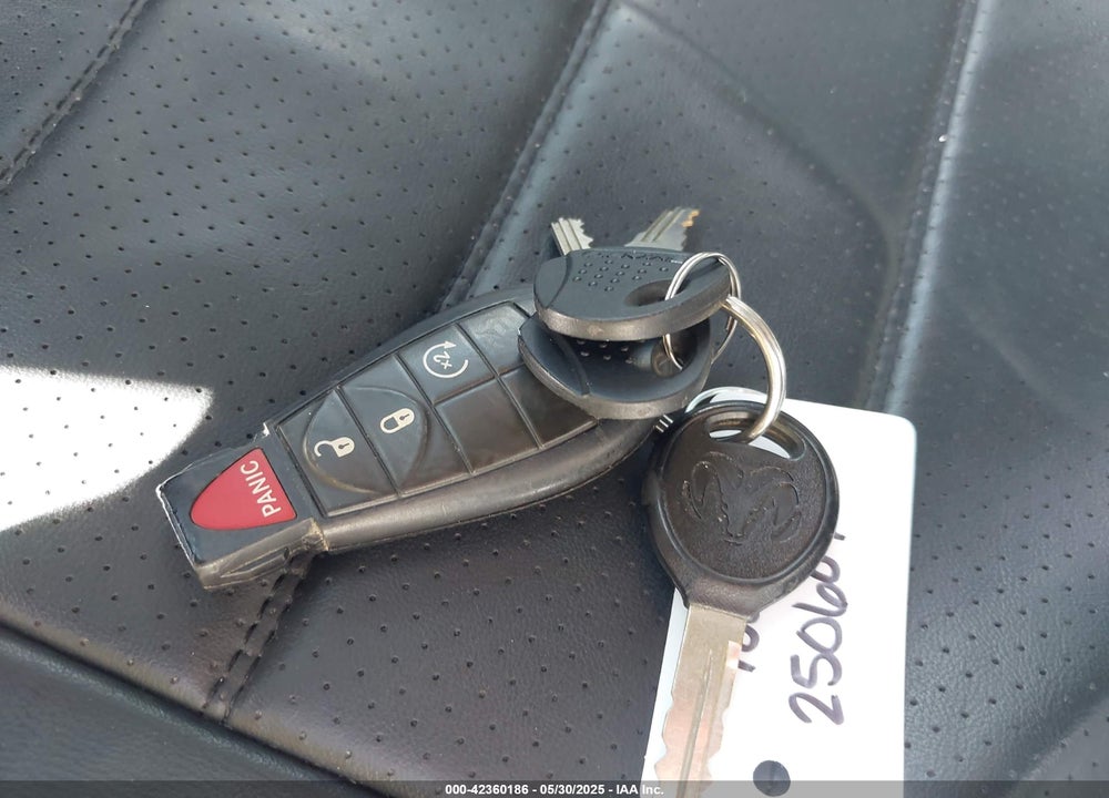 2011 RAM 1500 SLT VIN: 1D7RV1CT0BS573076