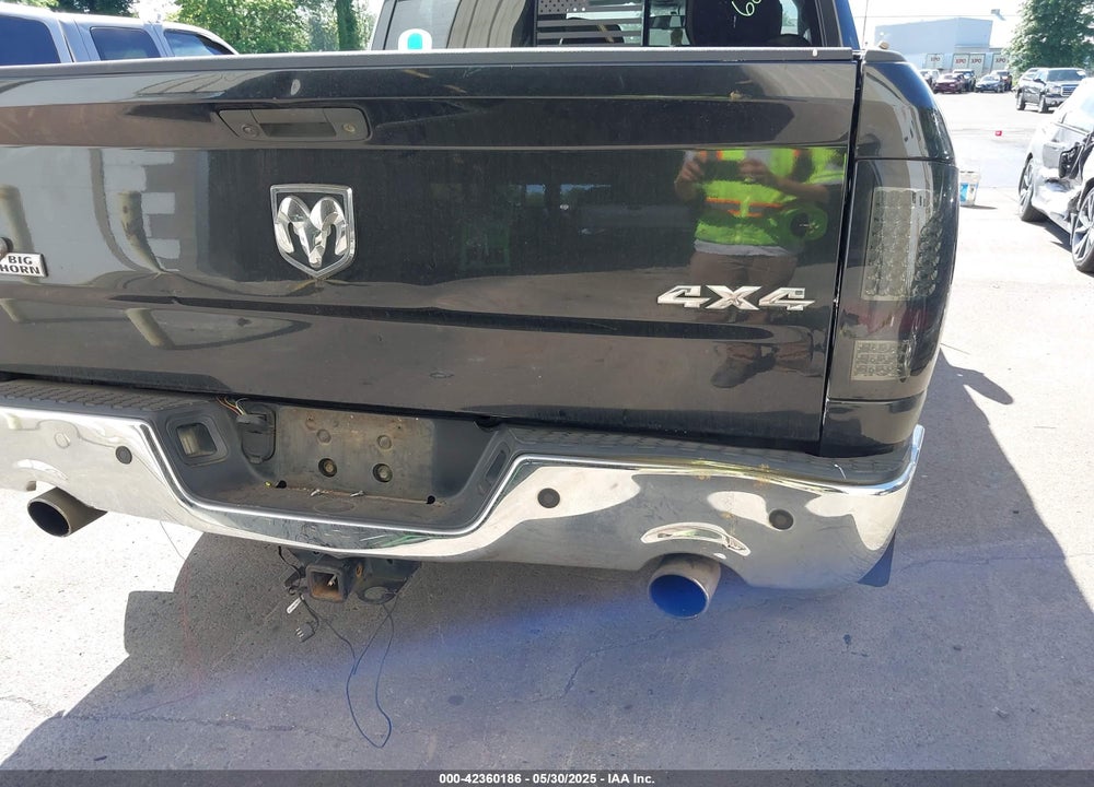 2011 RAM 1500 SLT VIN: 1D7RV1CT0BS573076