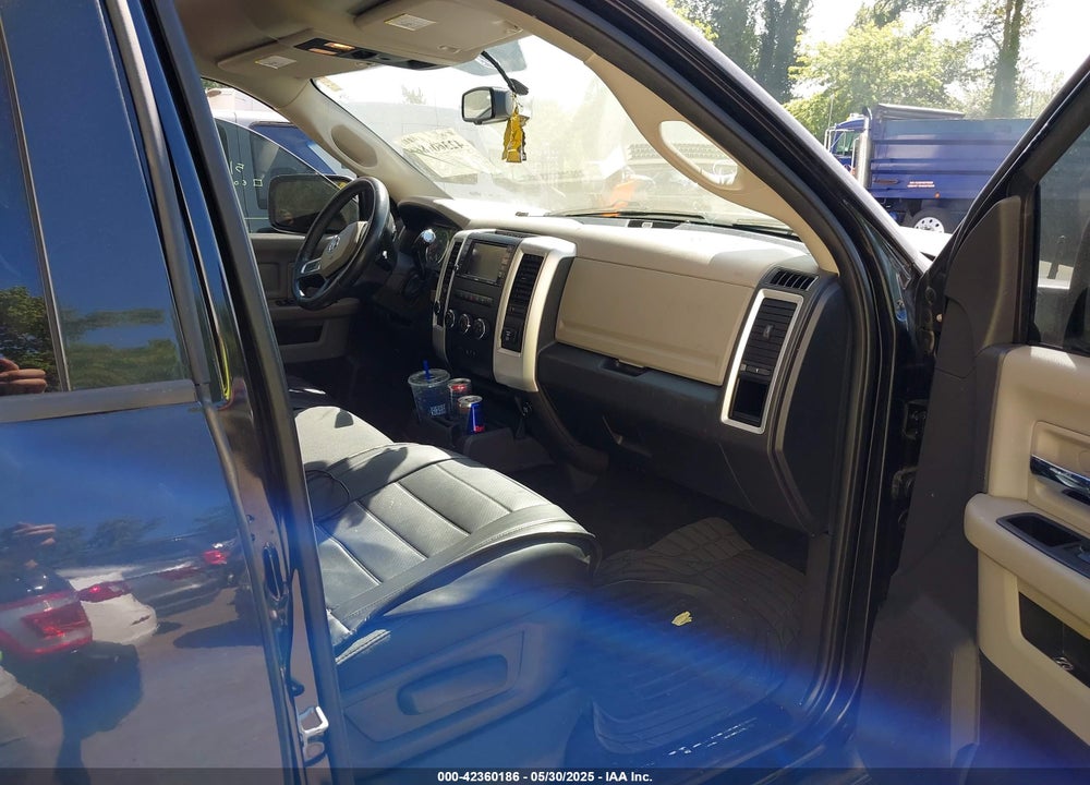 2011 RAM 1500 SLT VIN: 1D7RV1CT0BS573076