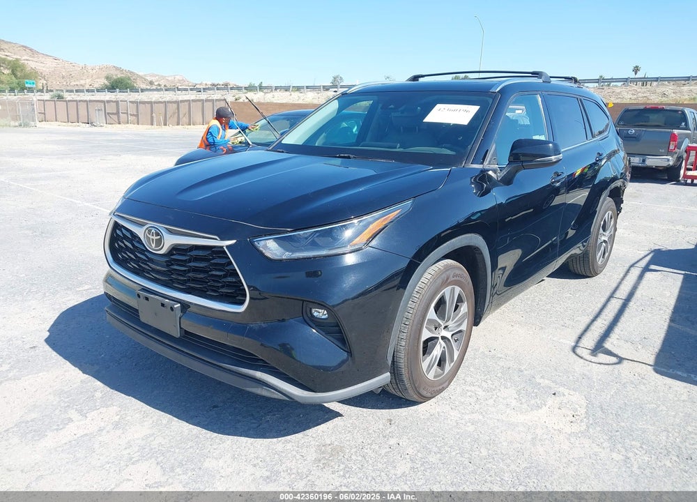 2021 TOYOTA HIGHLANDER VIN: 5TDHZRAH3MS048273
