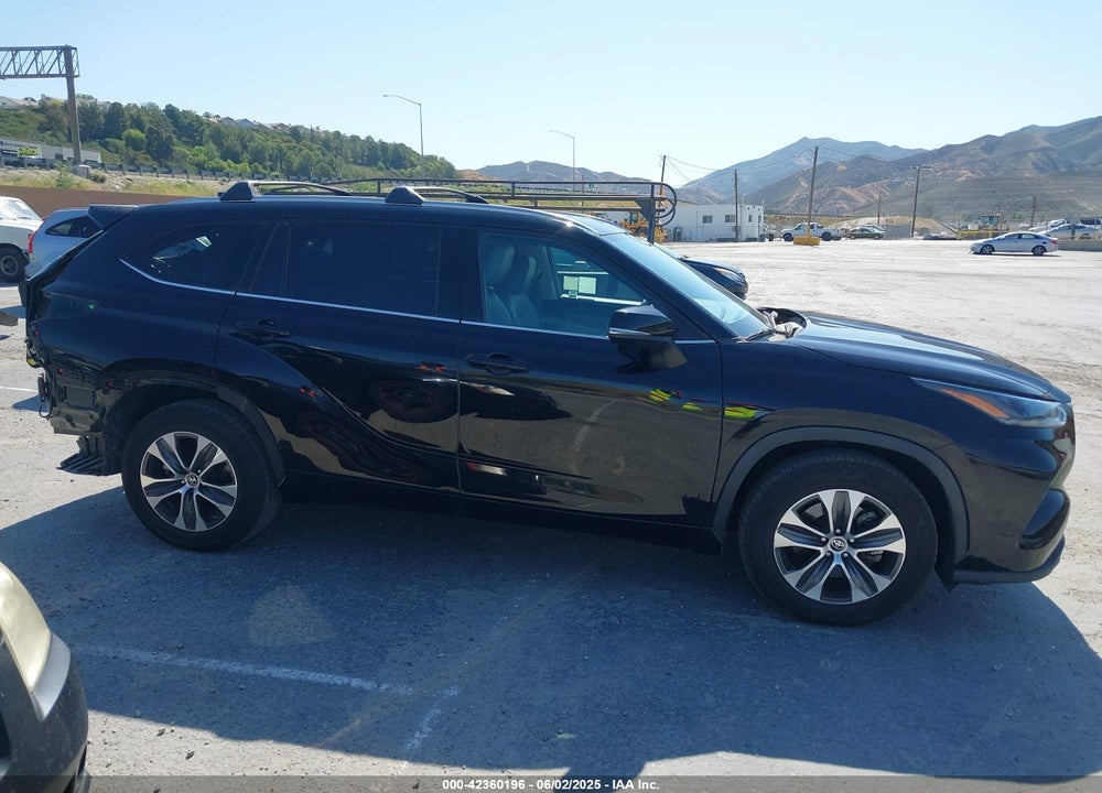 2021 TOYOTA HIGHLANDER VIN: 5TDHZRAH3MS048273