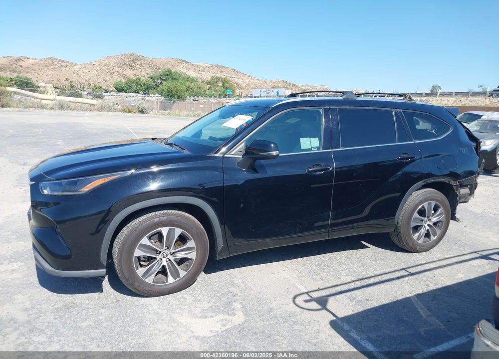 2021 TOYOTA HIGHLANDER VIN: 5TDHZRAH3MS048273