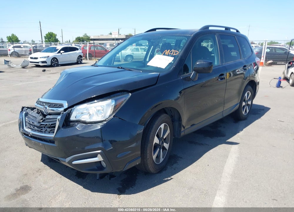 2018 SUBARU FORESTER 2.5I PREMIUM VIN: JF2SJAEC8JH536973