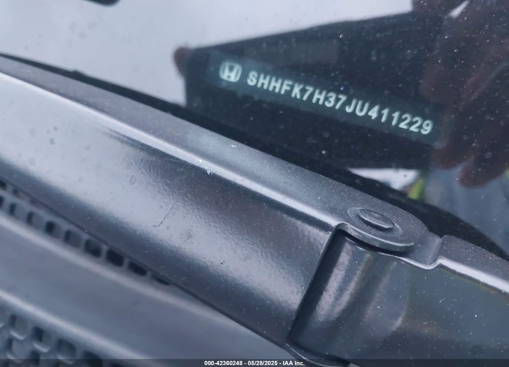 2018 HONDA CIVIC LX VIN: SHHFK7H37JU411229