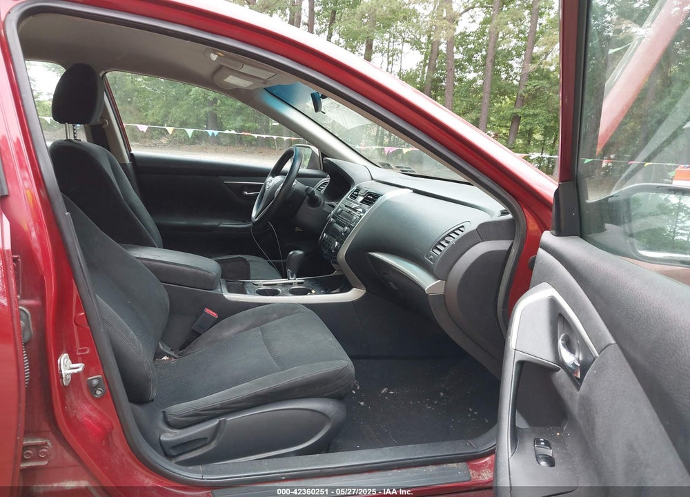 2015 NISSAN ALTIMA VIN: 1N4AL3APXFC242624