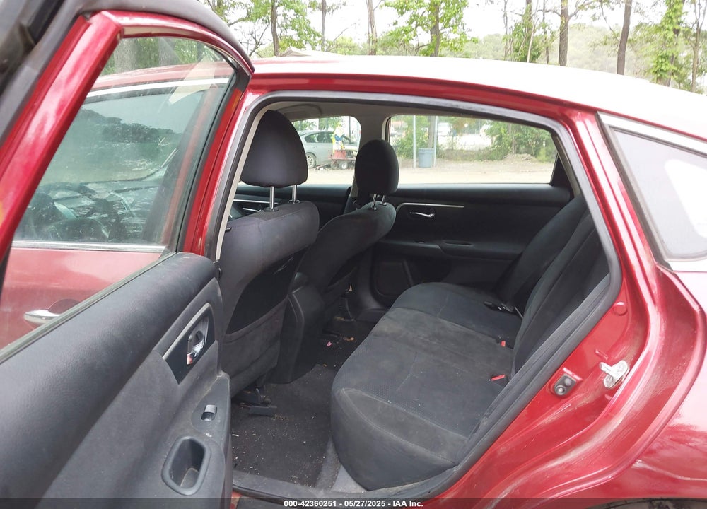 2015 NISSAN ALTIMA VIN: 1N4AL3APXFC242624