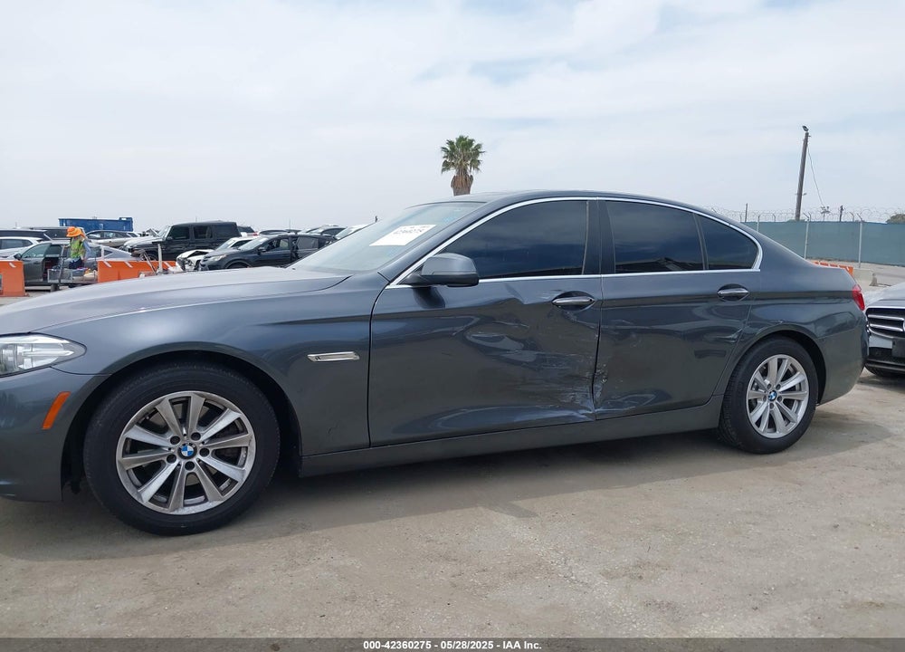 2016 BMW 5 SERIES VIN: WBA5A5C50GG350332