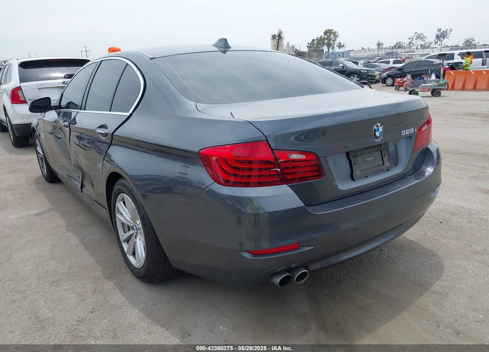 2016 BMW 5 SERIES VIN: WBA5A5C50GG350332