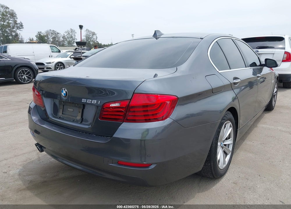 2016 BMW 5 SERIES VIN: WBA5A5C50GG350332