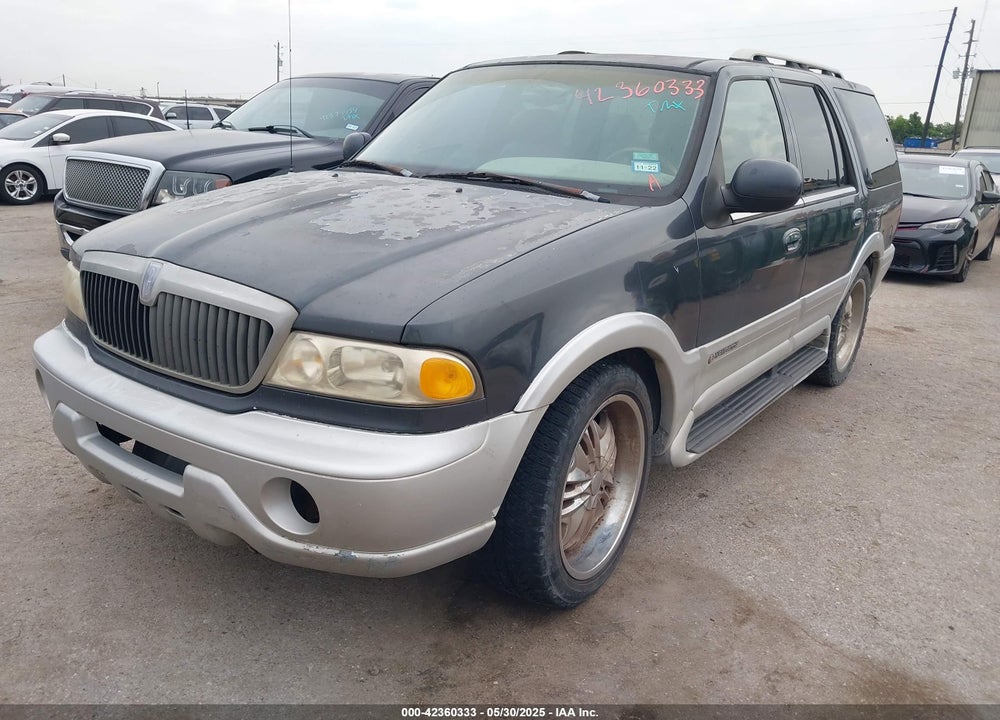 1999 LINCOLN NAVIGATOR VIN: 5LMRU27A8XLJ25948