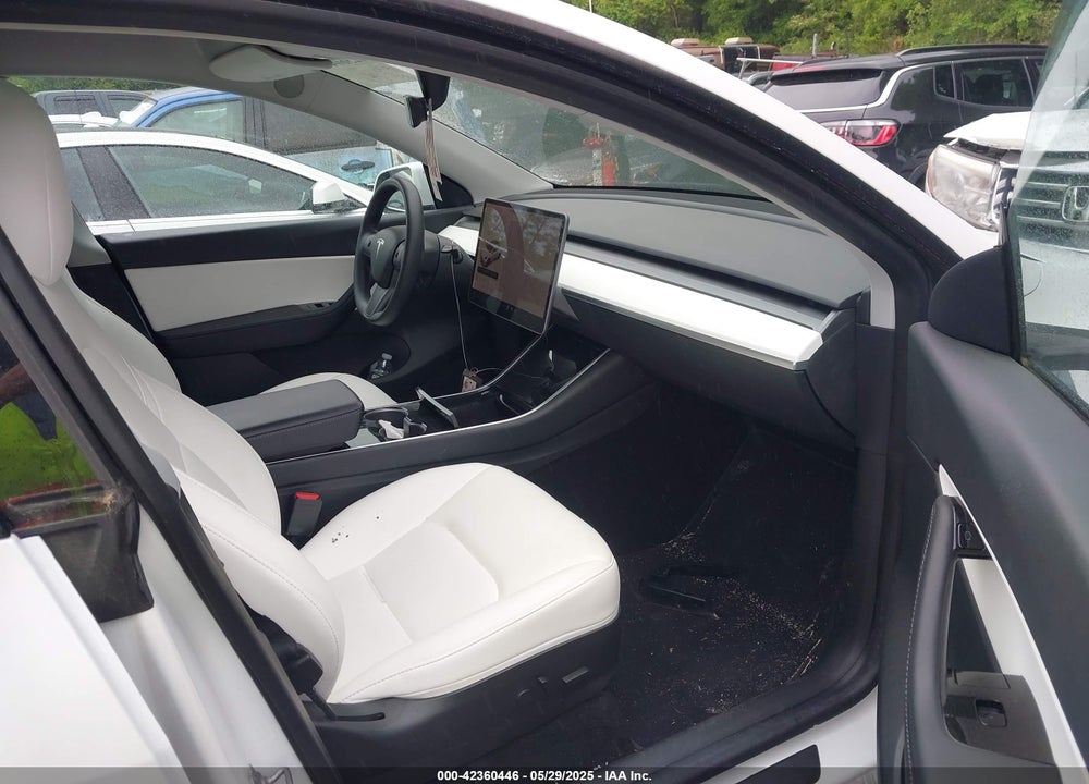 2020 TESLA MODEL Y VIN: 5YJYGDEE7LF042987