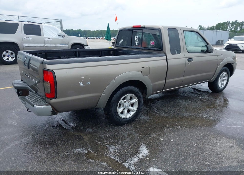 2003 NISSAN FRONTIER XE VIN: 1N6DD26T63C440050