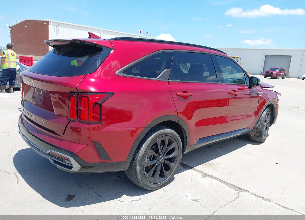2022 KIA SORENTO VIN: 5XYRK4LF1NG088731