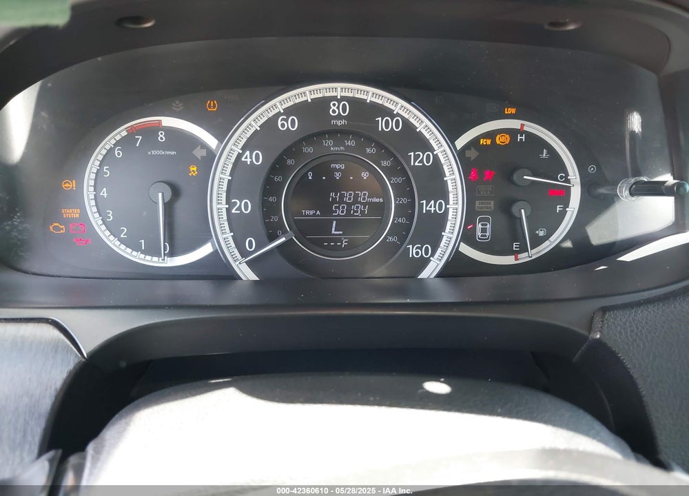 2013 HONDA ACCORD VIN: 1HGCR2F87DA203965