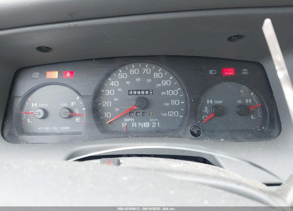 2005 MERCURY GRAND MARQUIS VIN: 2MEFM75W65X669224