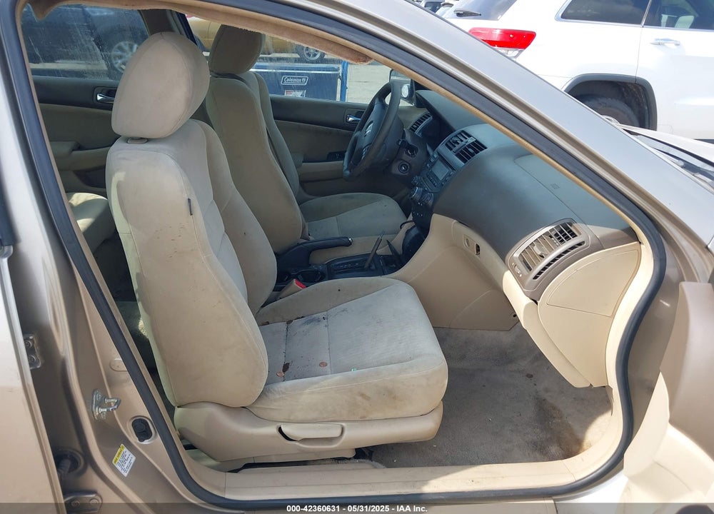 2005 HONDA ACCORD 2.4 LX VIN: 3HGCM56465G700585
