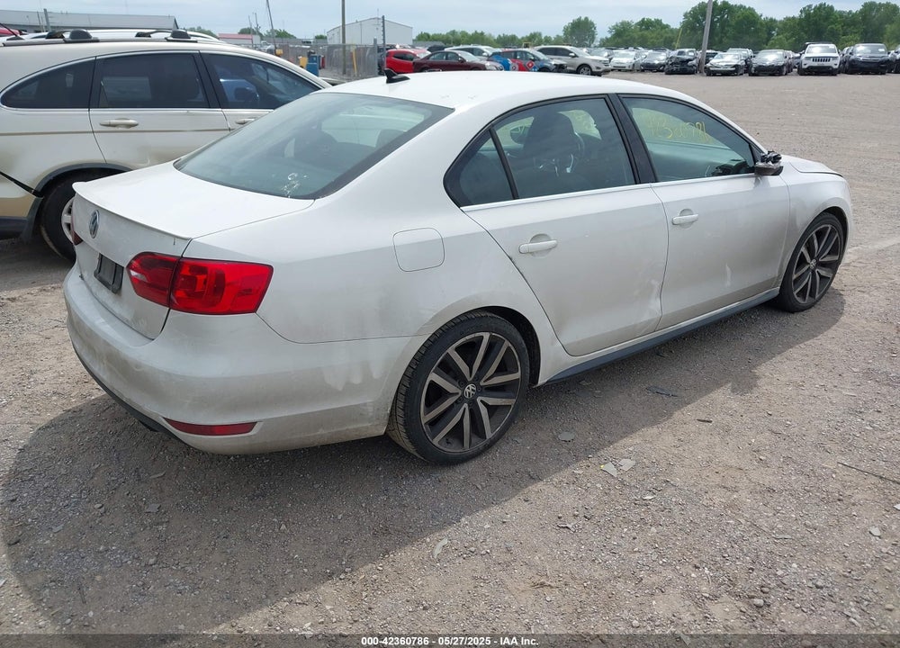 2012 VOLKSWAGEN JETTA VIN: 3VW4A7AJ3CM409073