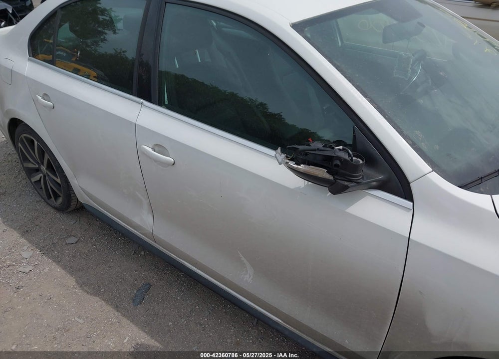 2012 VOLKSWAGEN JETTA VIN: 3VW4A7AJ3CM409073