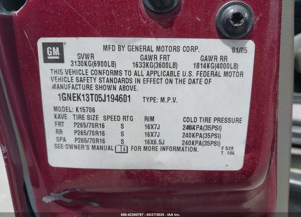 2005 CHEVROLET TAHOE LS VIN: 1GNEK13T05J194601