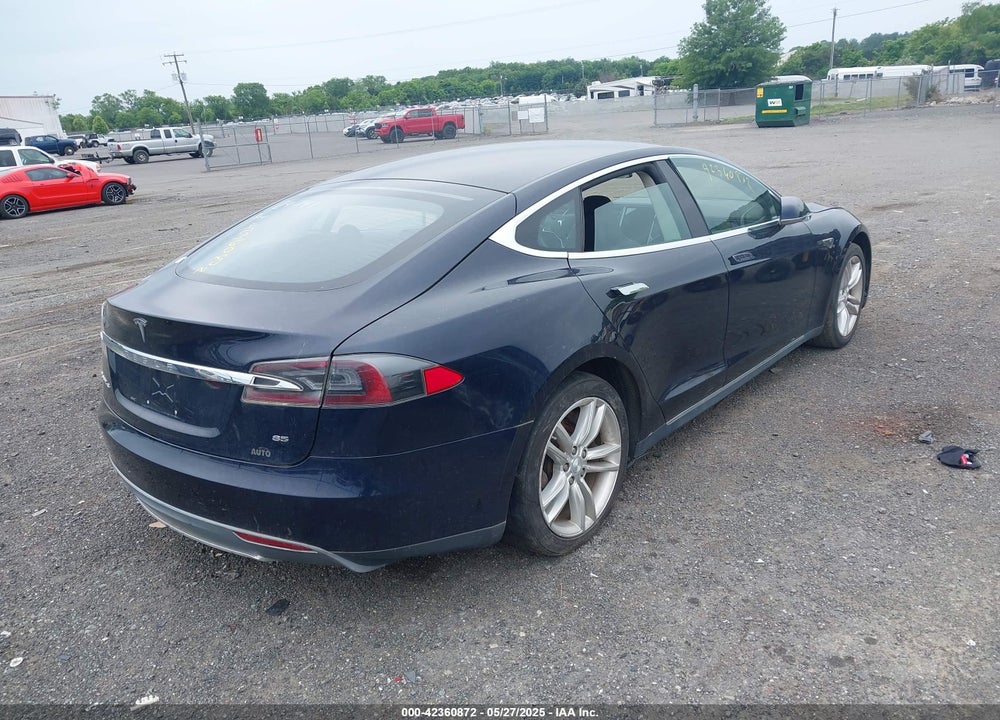 2014 TESLA MODEL S VIN: 5YJSA1H19EFP32063