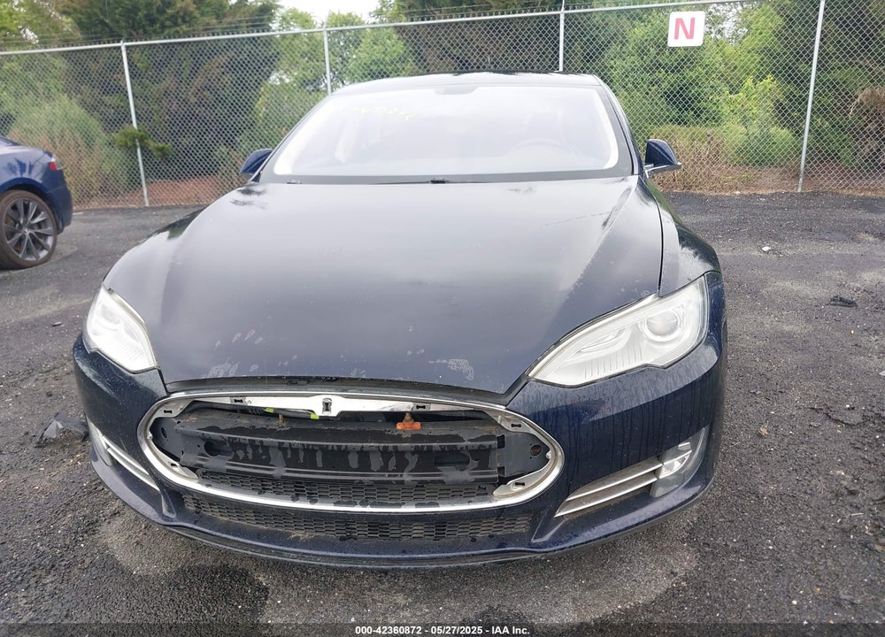 2014 TESLA MODEL S VIN: 5YJSA1H19EFP32063