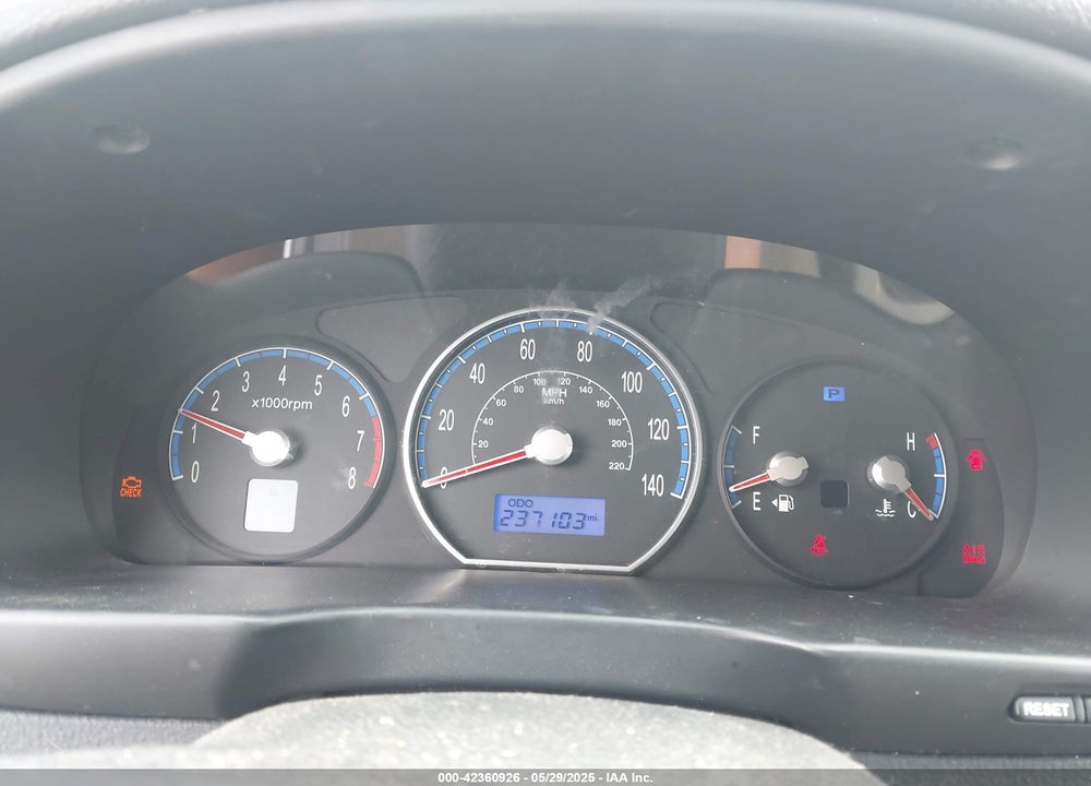 2008 HYUNDAI SANTA FE GLS VIN: 5NMSG13D98H190451
