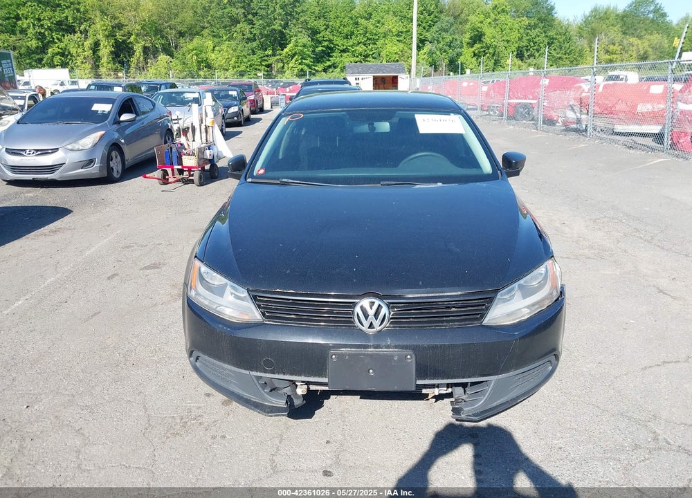 2011 VOLKSWAGEN JETTA 2.0L S VIN: 3VW2K7AJ6BM308337