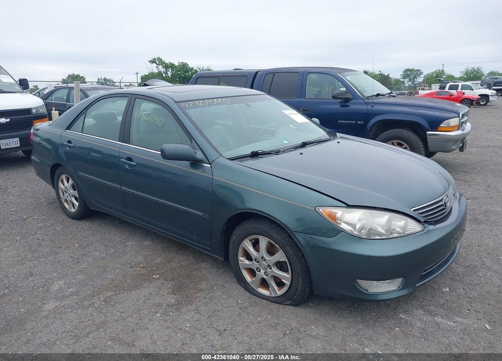 2005 TOYOTA CAMRY XLE V6 VIN: 4T1BF30K15U090278