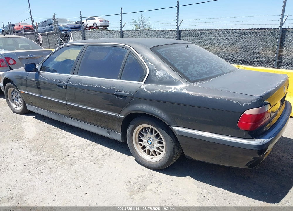 1998 BMW 740IL VIN: WBAGJ832XWDM16899