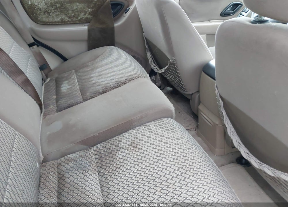 2003 FORD ESCAPE XLT VIN: 1FMYU93133KD90533