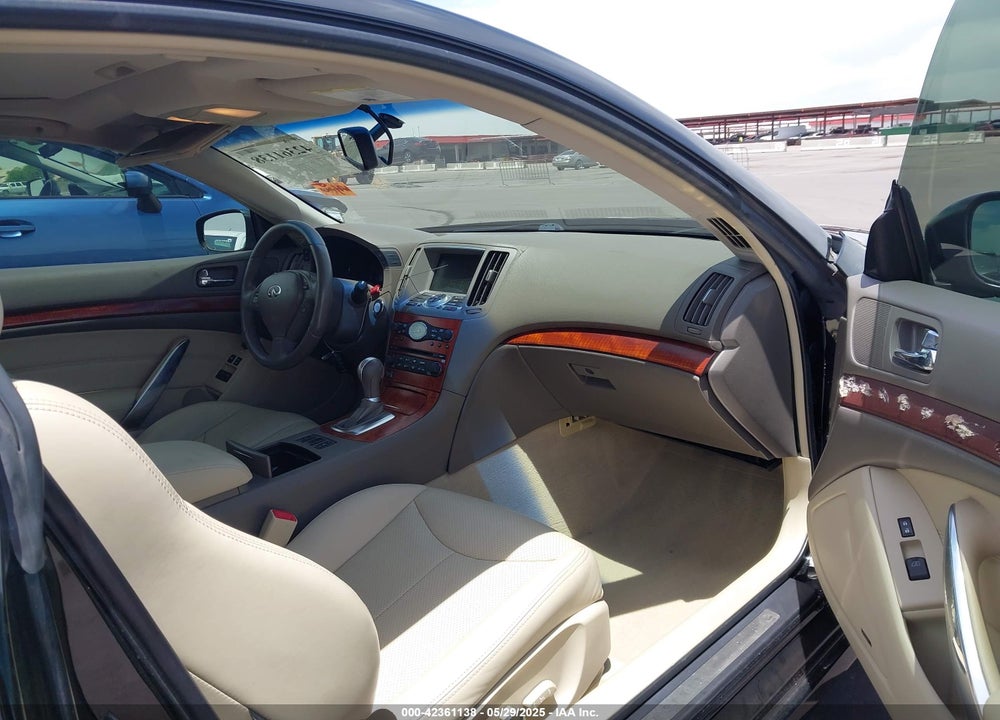 2008 INFINITI G37 VIN: JNKCV64E98M123144