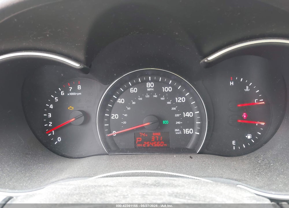 2014 KIA SORENTO VIN: 5XYKT4A69EG510648
