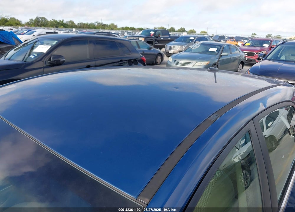 2014 HYUNDAI ELANTRA GT VIN: KMHD35LH6EU202361