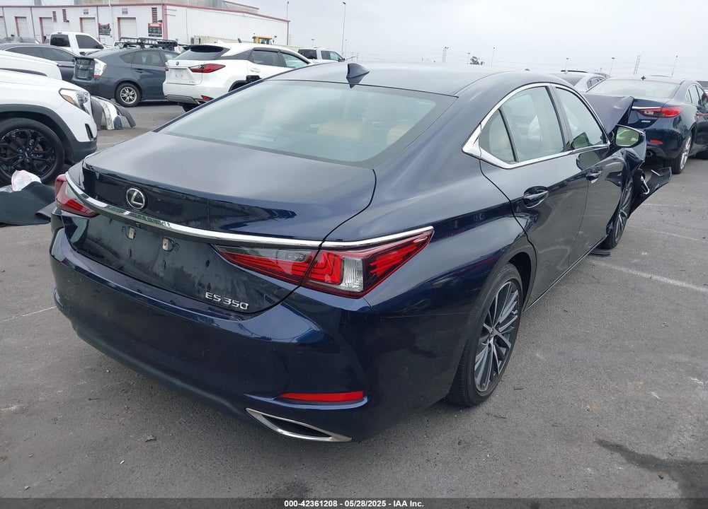 2022 LEXUS ES VIN: 58ADZ1B13NU125937