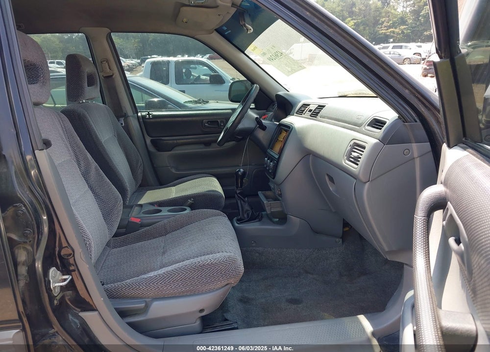1998 HONDA CR-V EX VIN: JHLRD1765WC093295