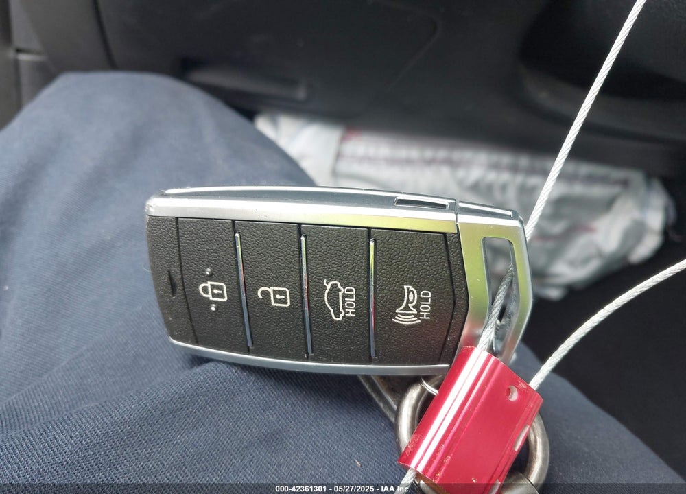 2019 GENESIS G70 VIN: KMTG34LE8KU035029