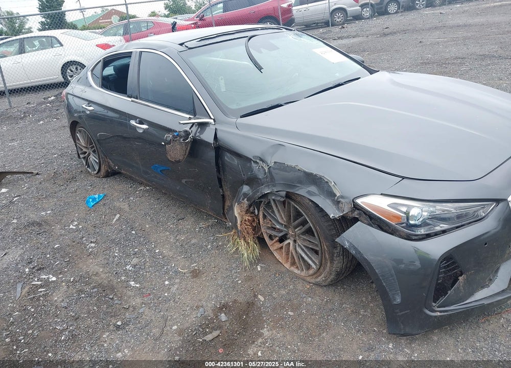 2019 GENESIS G70 VIN: KMTG34LE8KU035029