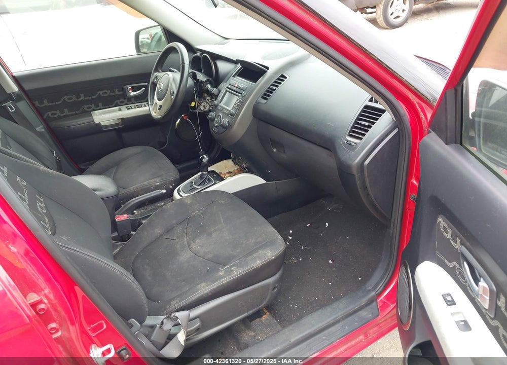 2012 KIA SOUL VIN: KNDJT2A68C7367010