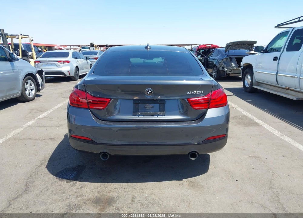 2018 BMW 4 SERIES VIN: WBA4J5C5XJBF07996