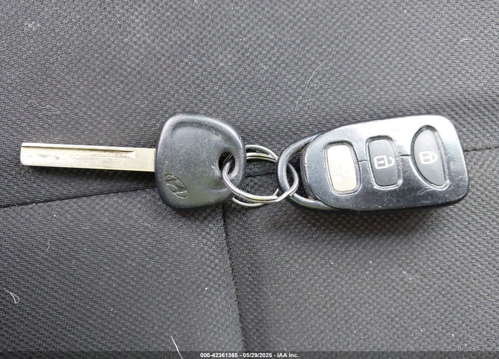 2013 HYUNDAI VELOSTER VIN: KMHTC6AD9DU155259