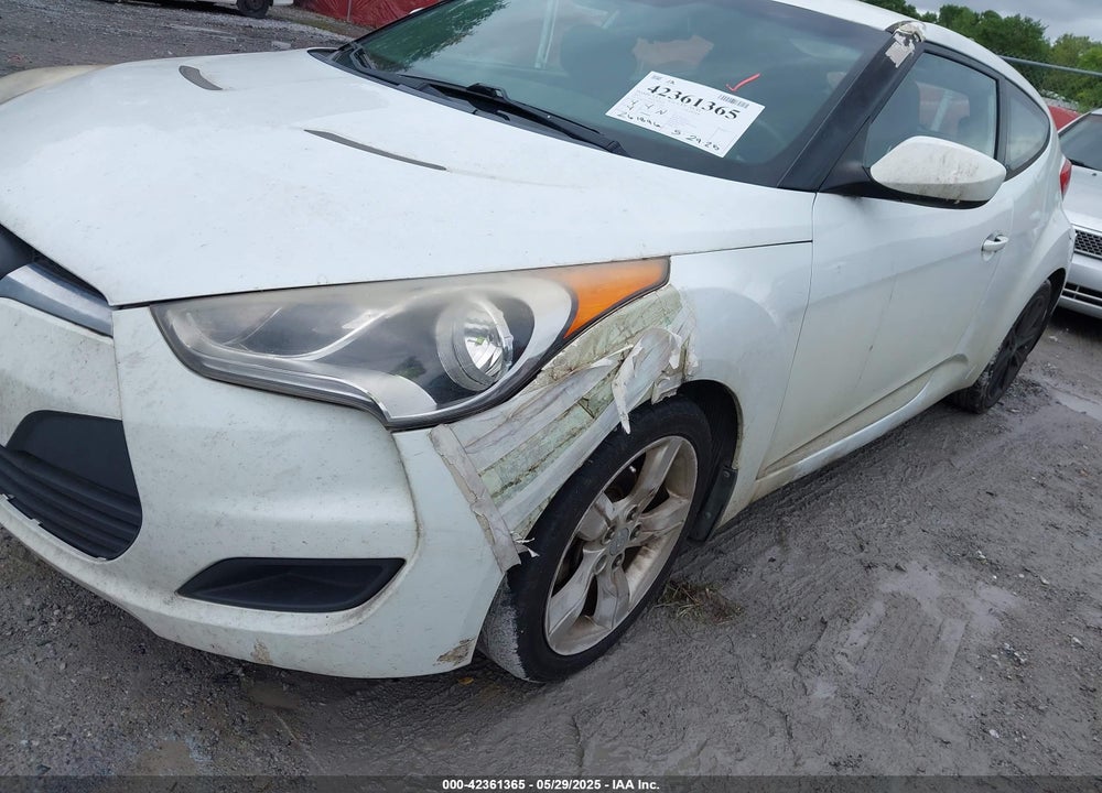 2013 HYUNDAI VELOSTER VIN: KMHTC6AD9DU155259