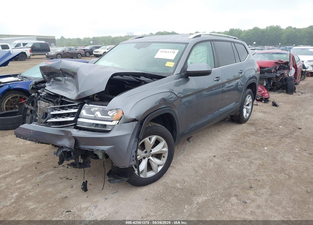 2018 VOLKSWAGEN ATLAS VIN: 1V2KR2CAXJC517240