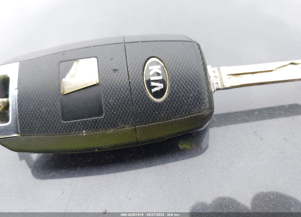 2016 KIA RIO VIN: KNADN4A35G6642897